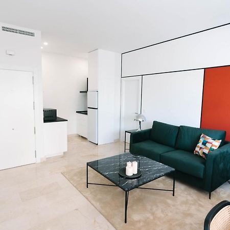 New Picasso Plaza - Malaga Apartman Kültér fotó