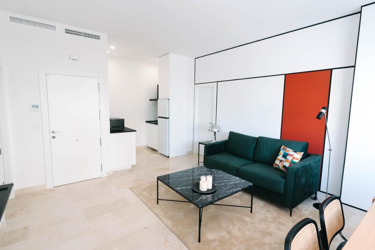 New Picasso Plaza - Malaga Apartman Kültér fotó