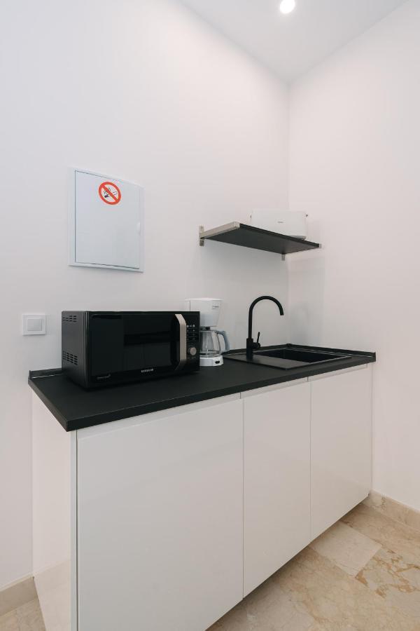 New Picasso Plaza - Malaga Apartman Kültér fotó