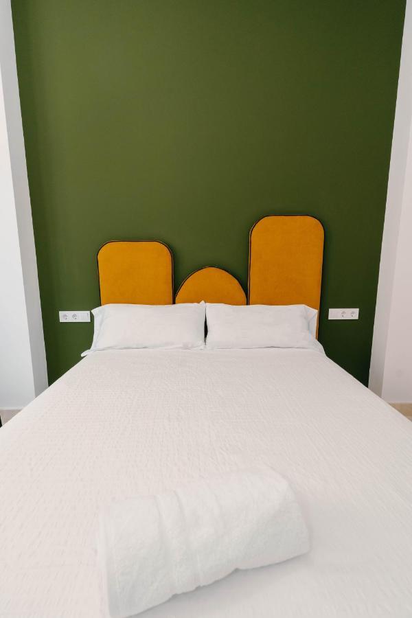 New Picasso Plaza - Malaga Apartman Kültér fotó