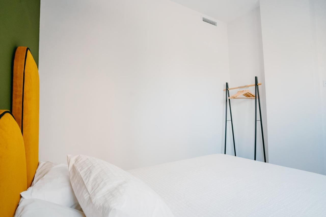 New Picasso Plaza - Malaga Apartman Kültér fotó