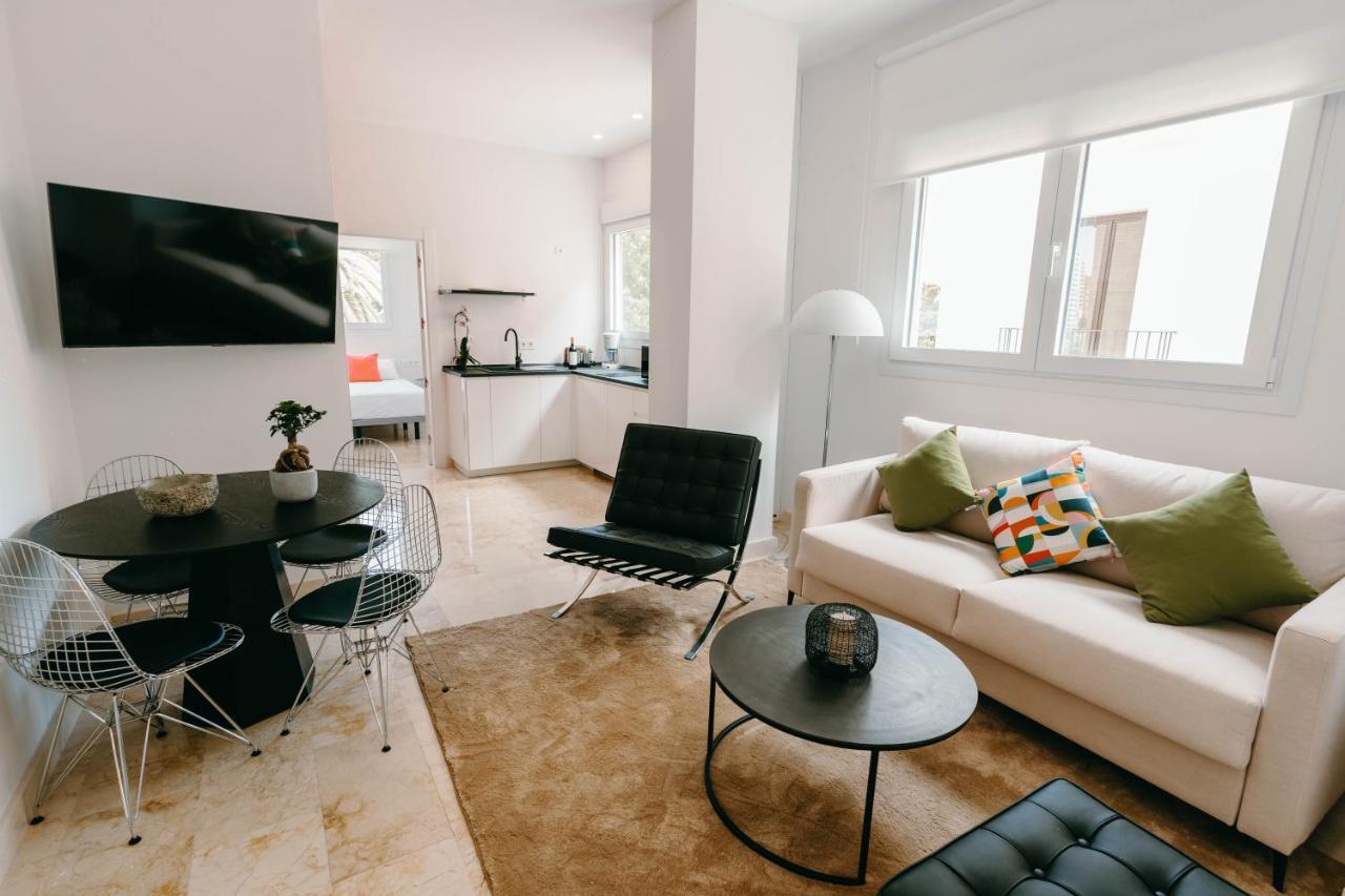 New Picasso Plaza - Malaga Apartman Kültér fotó