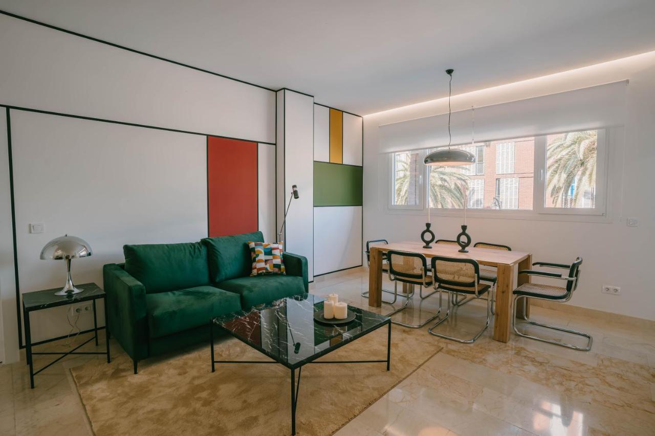 New Picasso Plaza - Malaga Apartman Kültér fotó