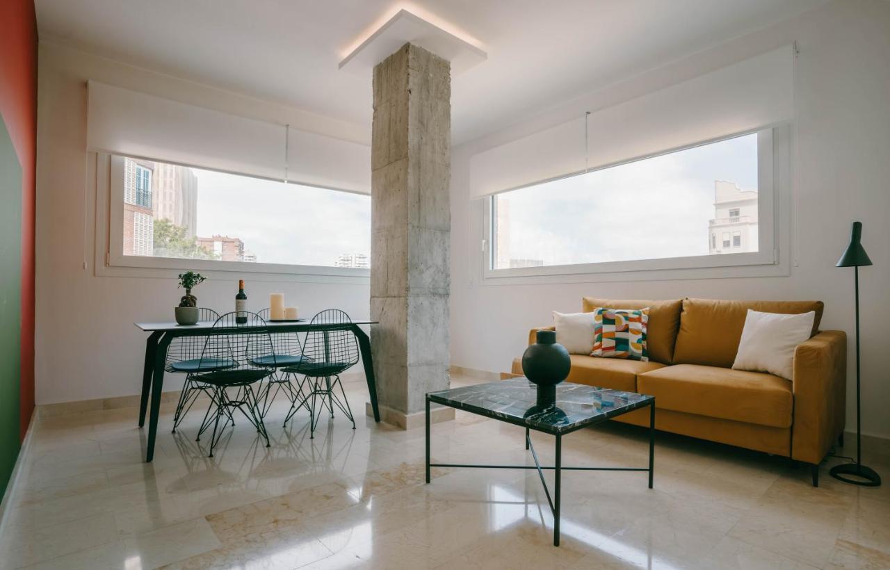 New Picasso Plaza - Malaga Apartman Kültér fotó